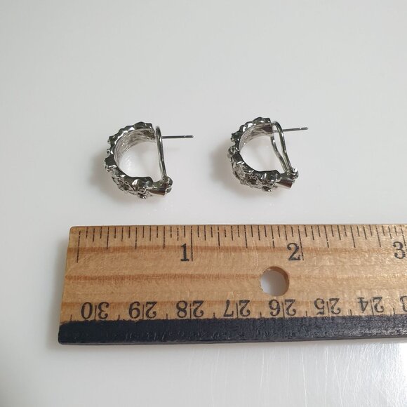 Silver Tone Nugget Textured Hoop Earrings Latch Back Closure Costume Fashion - Picture 3 of 4